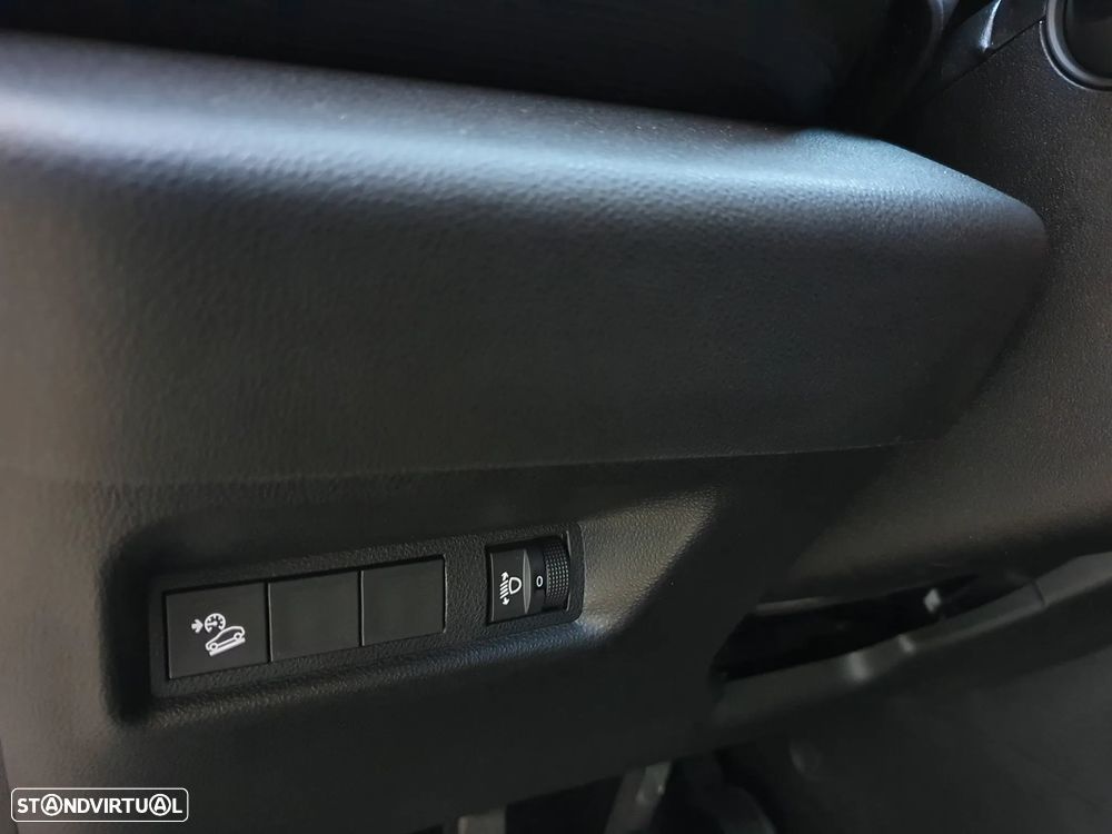 Jeep Avenger 1.2 GSE T3 Altitude - 10