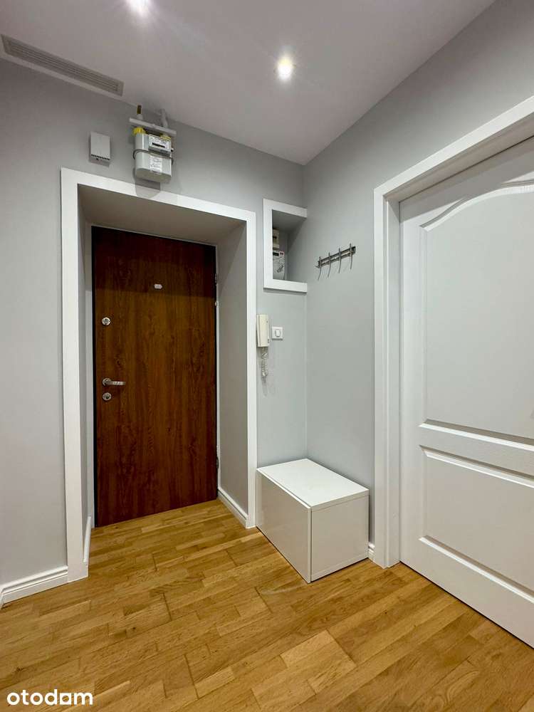 Wynajmę bezpośrednio mieszkanie 39 m² na Muranowie (ul. Nowolipki).
