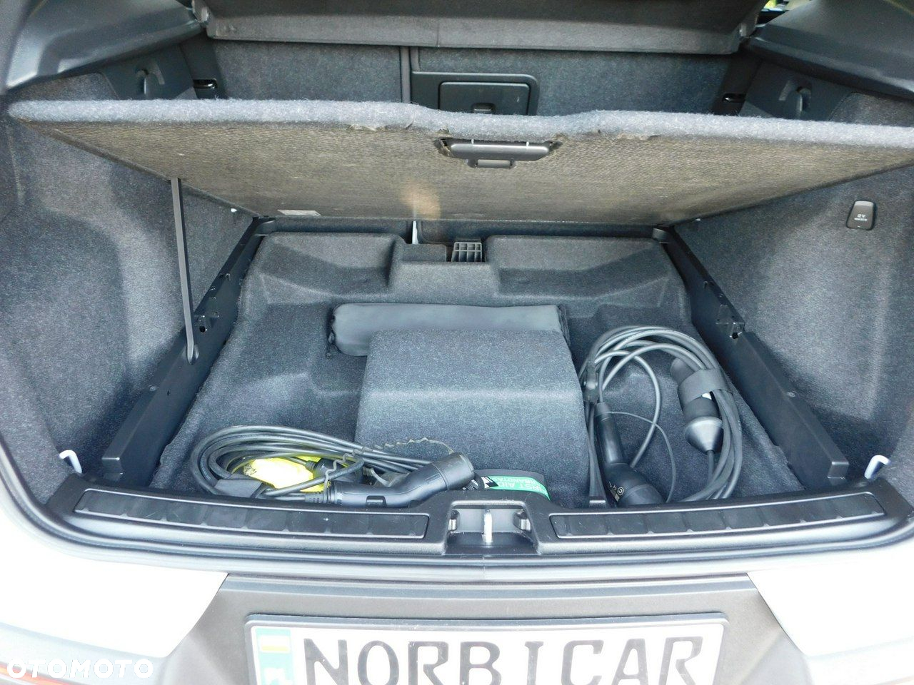 Volvo XC 40 - 28