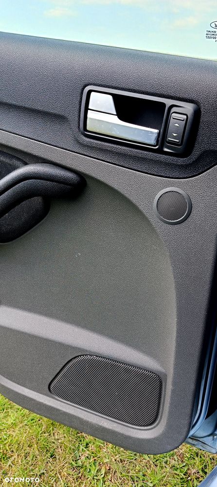 Ford Focus 1.6 Ti-VCT Ghia - 8