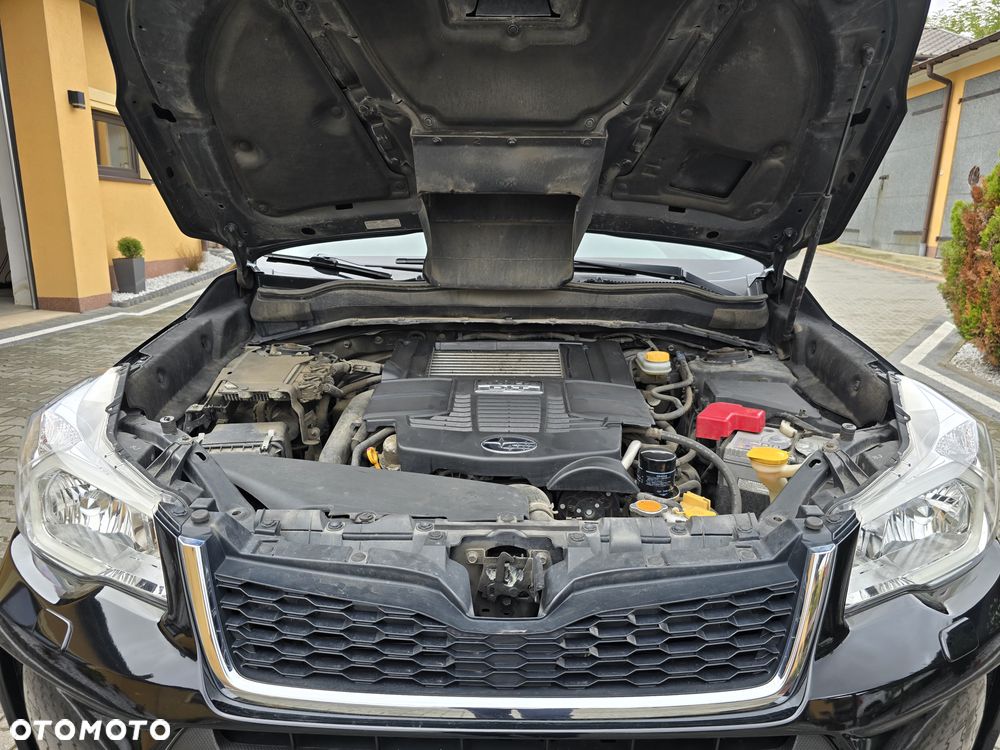 Subaru Forester 2.0XT Platinum Lineartronic - 39