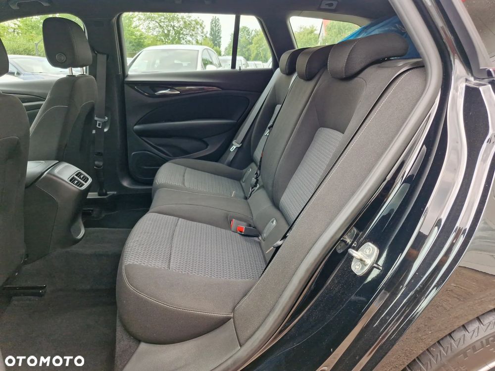 Opel Insignia 2.0 CDTI Elegance S&S - 14