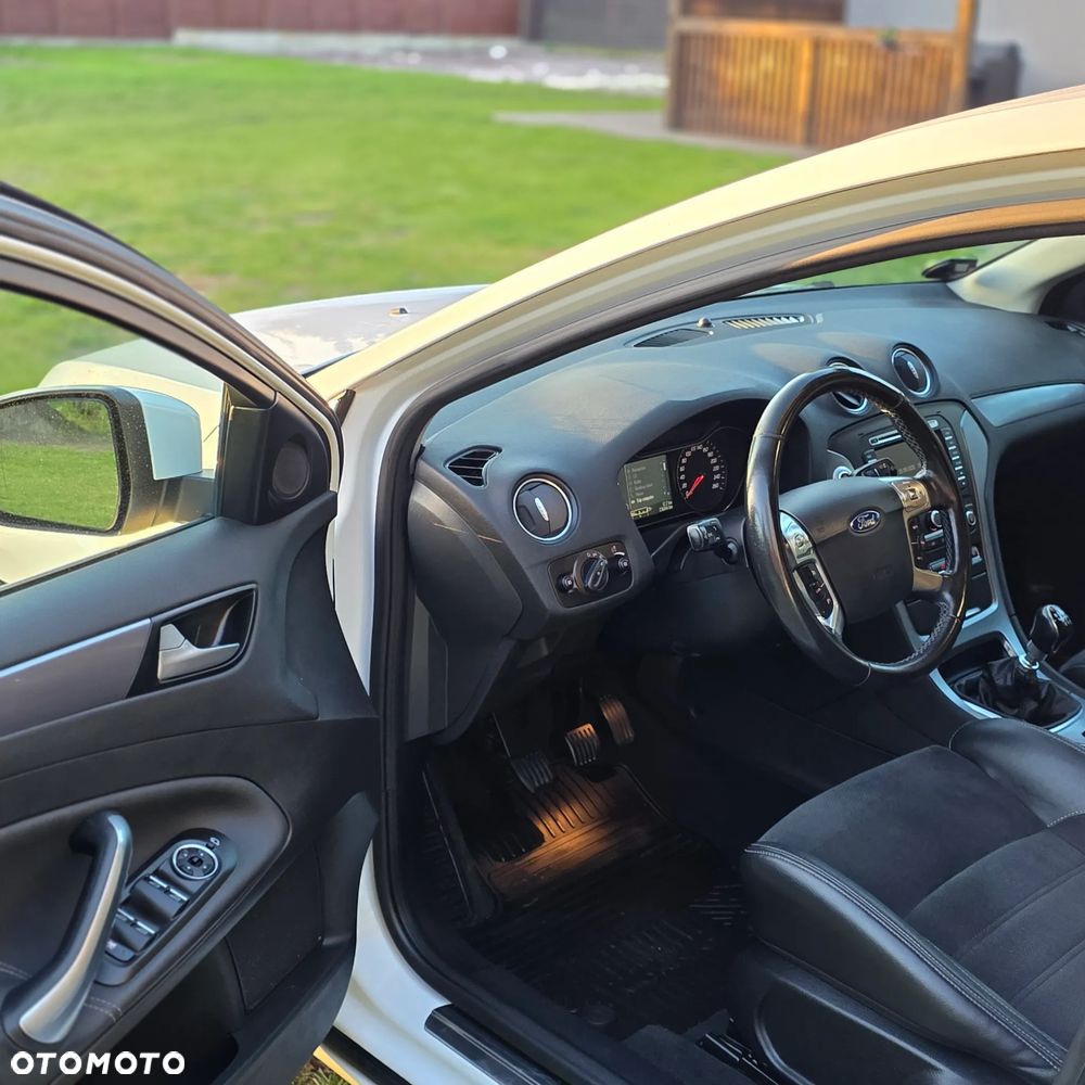 Ford Mondeo 2.0 TDCi Business Edition - 10