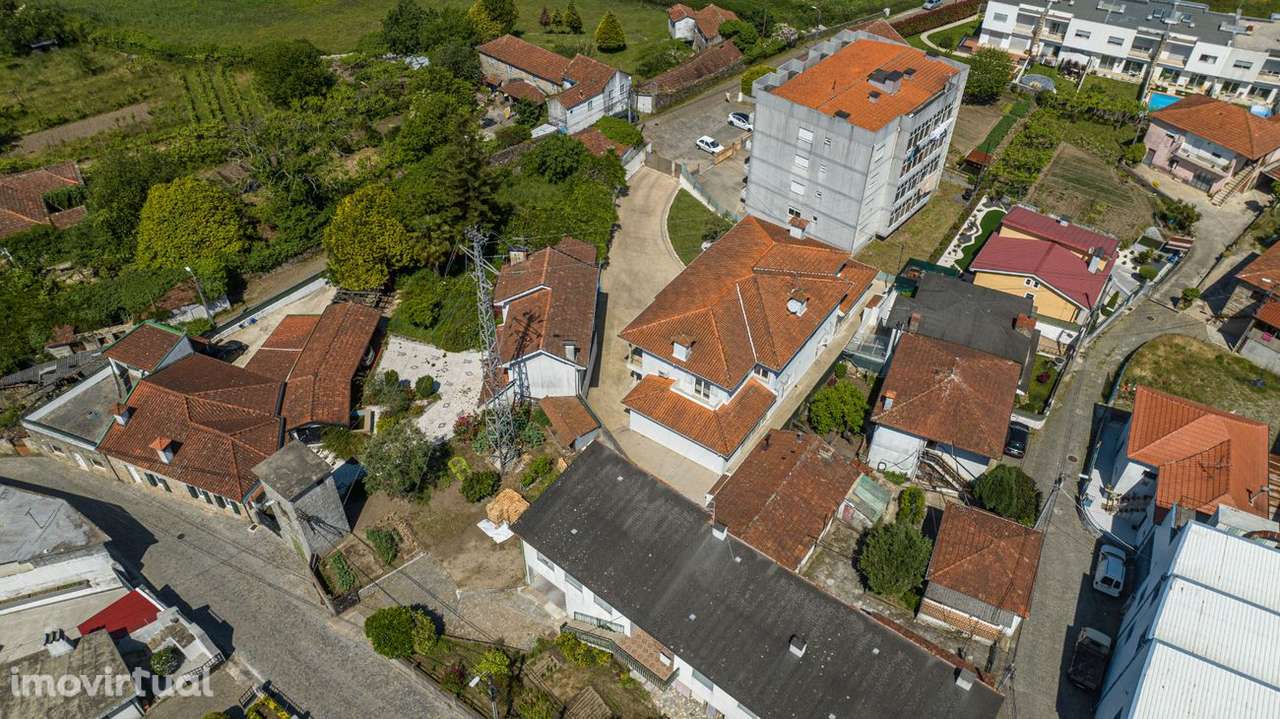 Moradia T8 para venda - Grande imagem: 3/39