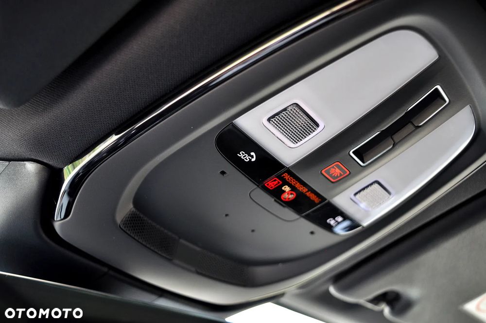 Volvo XC 60 T6 AWD Recharge Geartronic RDesign - 40