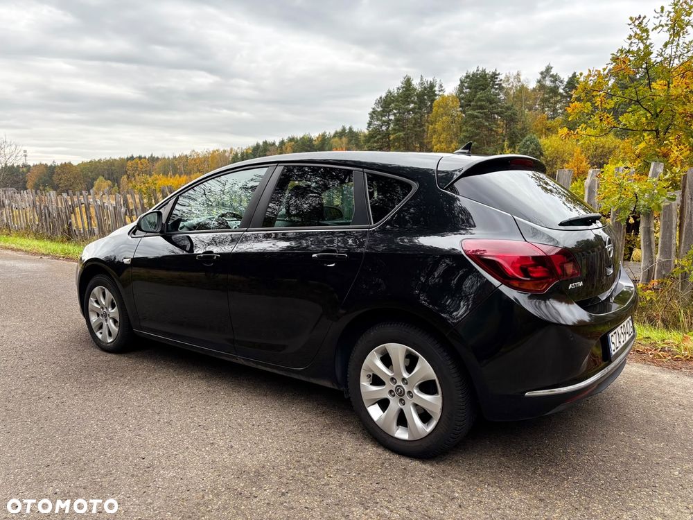 Opel Astra - 3
