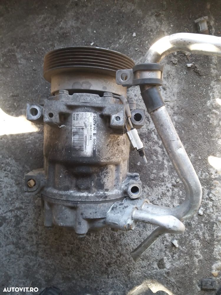 Compressor AC cod: 8200866440 pentru Dacia Logan 1.5 DCI din 2009 - 1