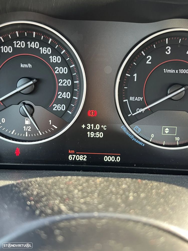 BMW 220 i M Sport - 13