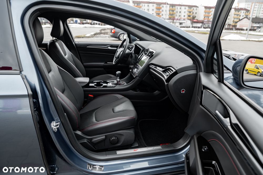 Ford Mondeo 2.0 EcoBlue ST-Line - 26