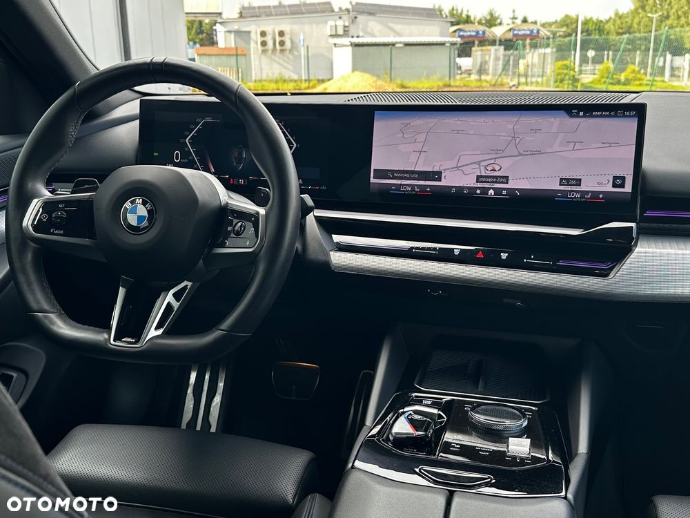 BMW Seria 5 - 12