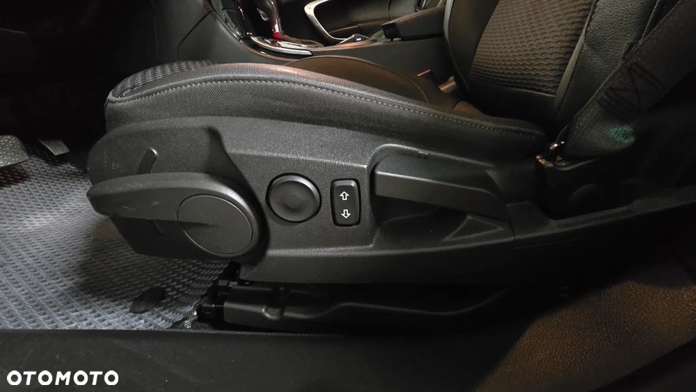 Opel Insignia 2.0 Bi Turbo CDTI 4x4 - 7