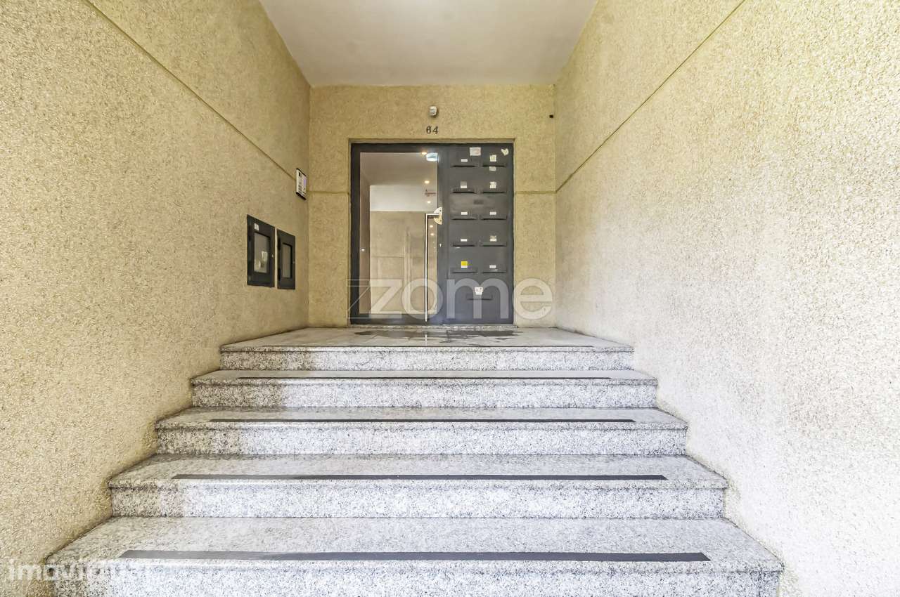 Apartamento T3 com 3 varandas e 2 lugares de garagem - Castelo da Maia - Grande imagem: 4/56