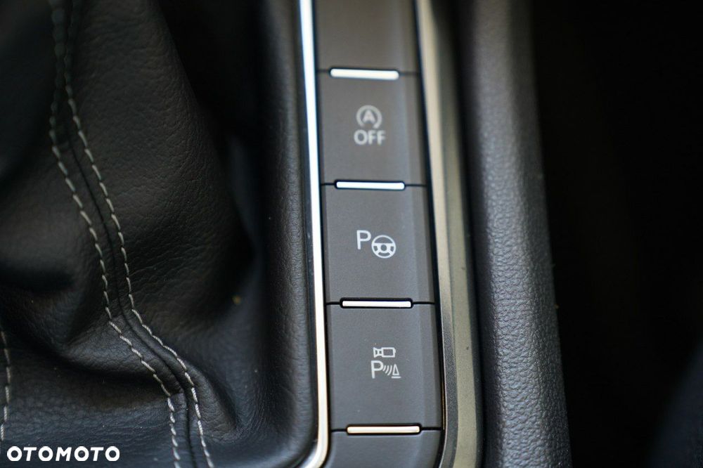 Volkswagen Tiguan - 31