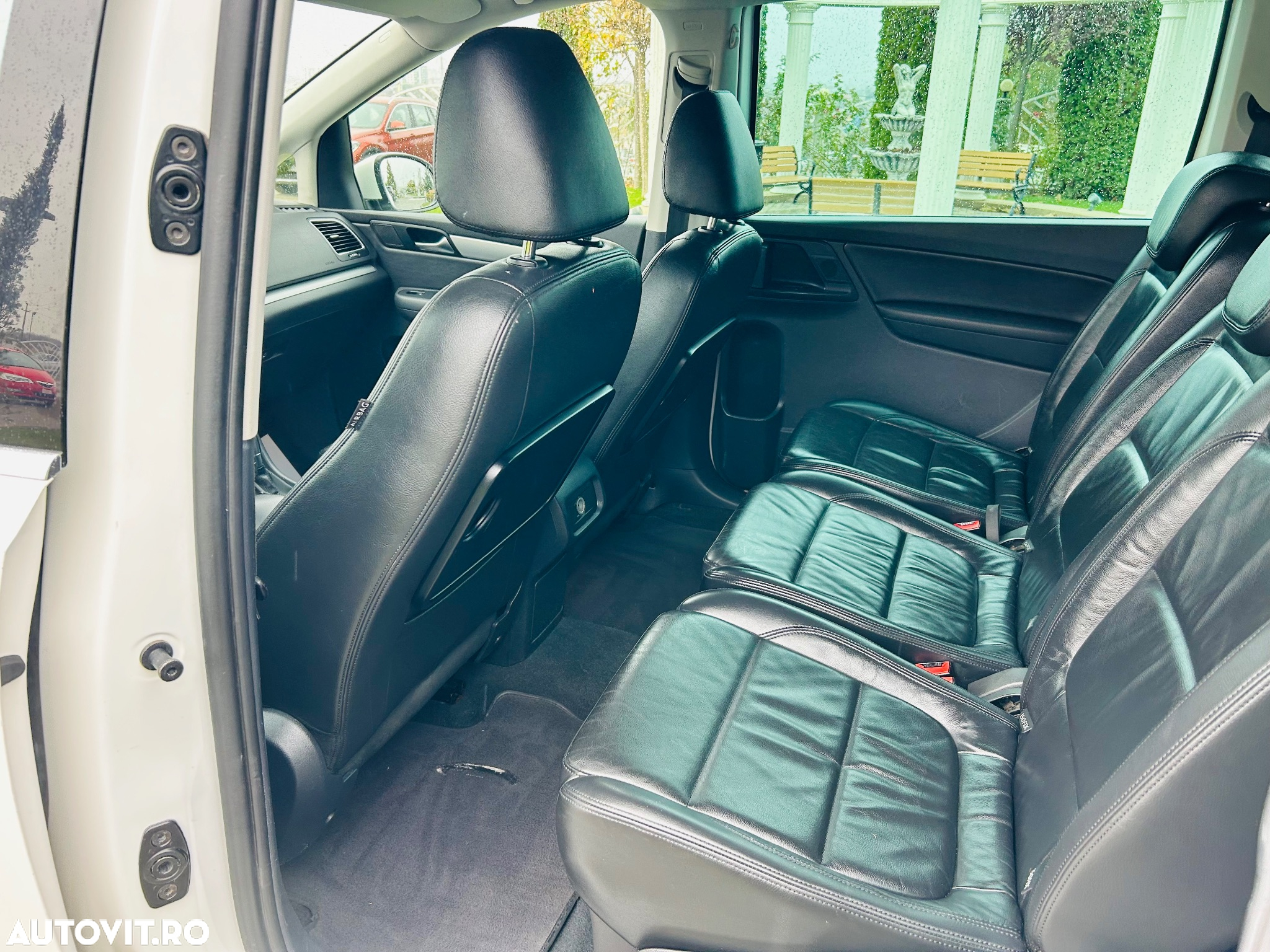 Volkswagen Sharan 2.0 TDI DSG BlueMotion Technology Highline - 12