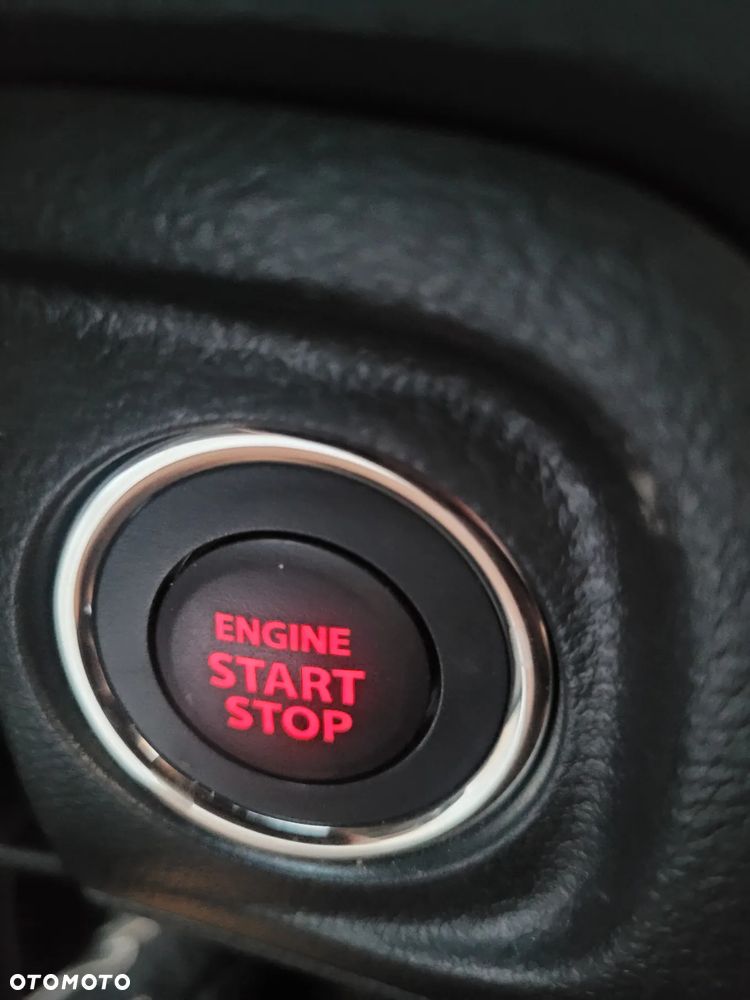 Suzuki Vitara 1.5 DualJet Hybrid Elegance Sun 4WD AGS - 20