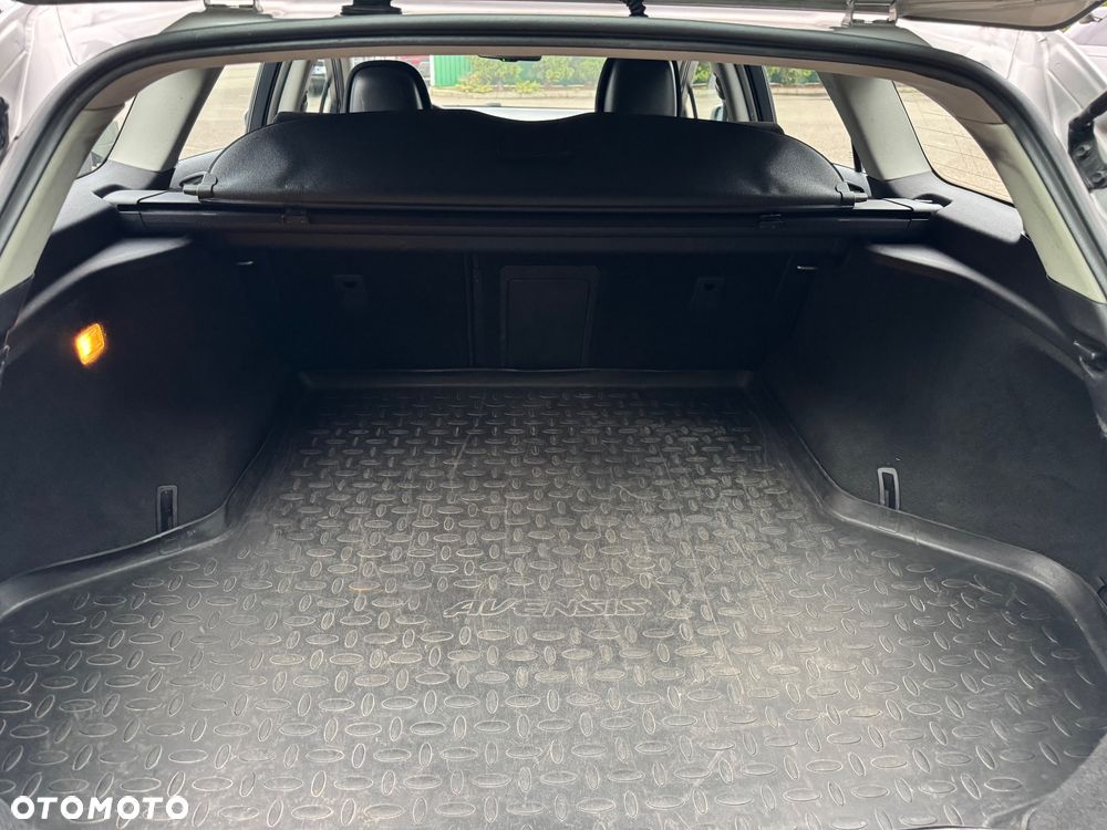 Toyota Avensis Touring Sports 1.8 Multidrive S Business Edition - 12