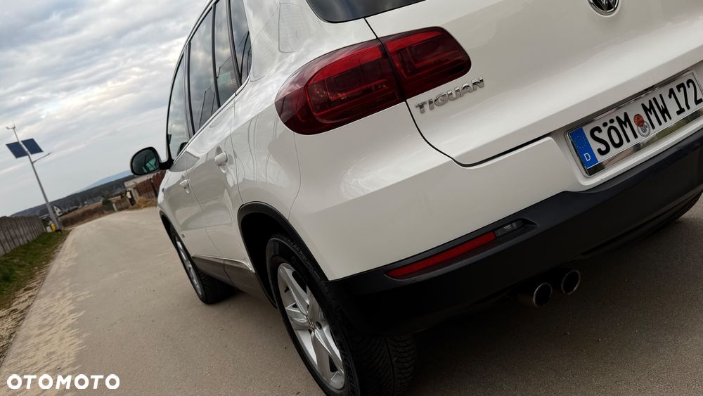 Volkswagen Tiguan 2.0 TDI 4Mot Perfectline R-Style DSG - 27