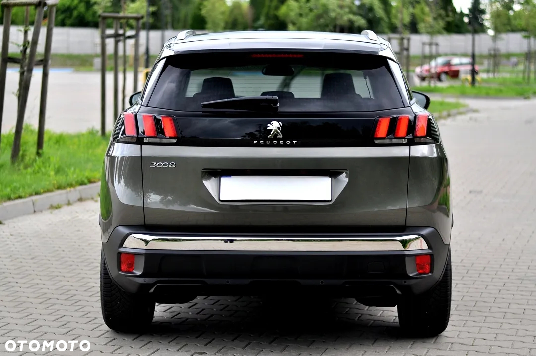 Peugeot 3008 1.6 BlueHDi Allure S&S - 11