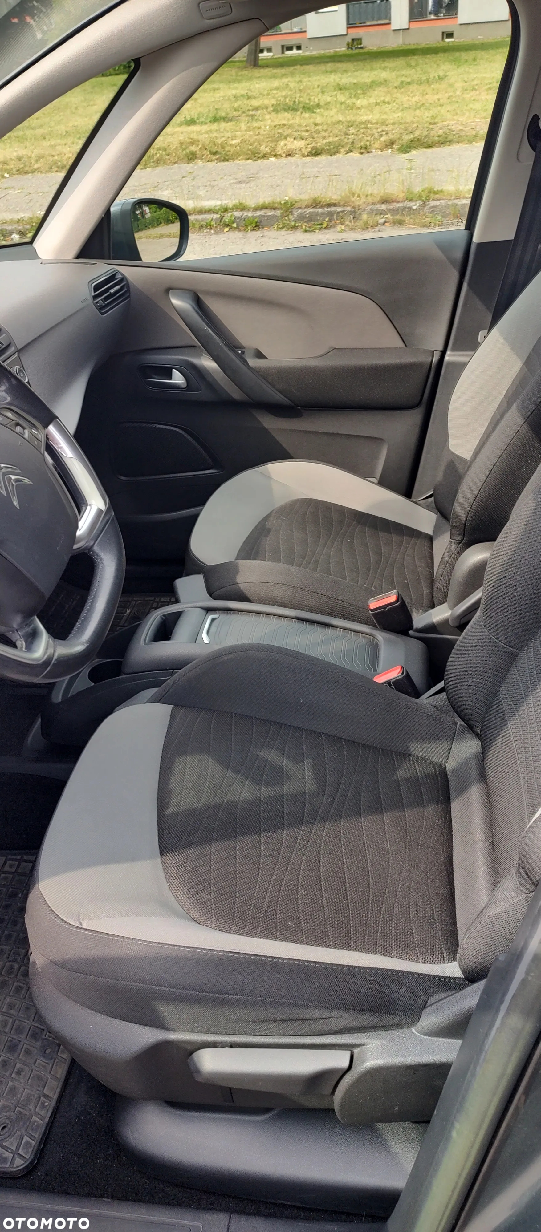 Citroën C4 Picasso e-HDi 115 ETG6 Business Class - 11
