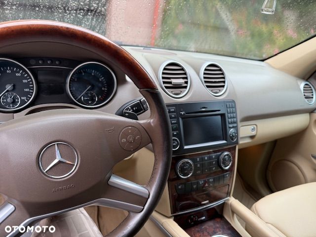 Mercedes-Benz ML 350 4Matic 7G-TRONIC - 12