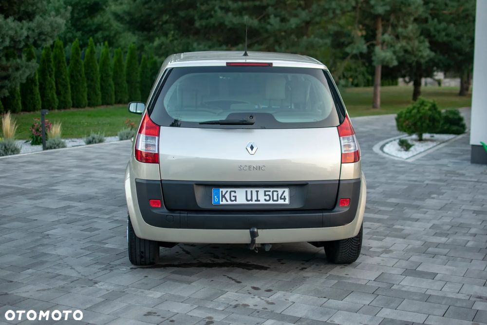 Renault Scenic - 26