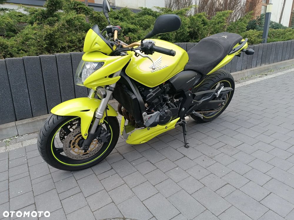 Honda Hornet - 16