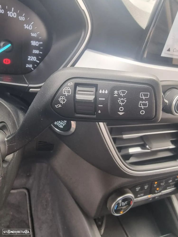 Ford Focus SW - 21