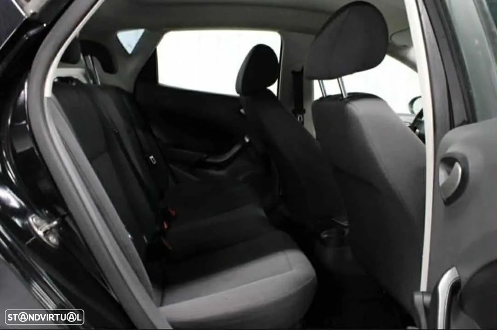 SEAT Ibiza ST 1.2 TDI Eco.Reference DPF - 9