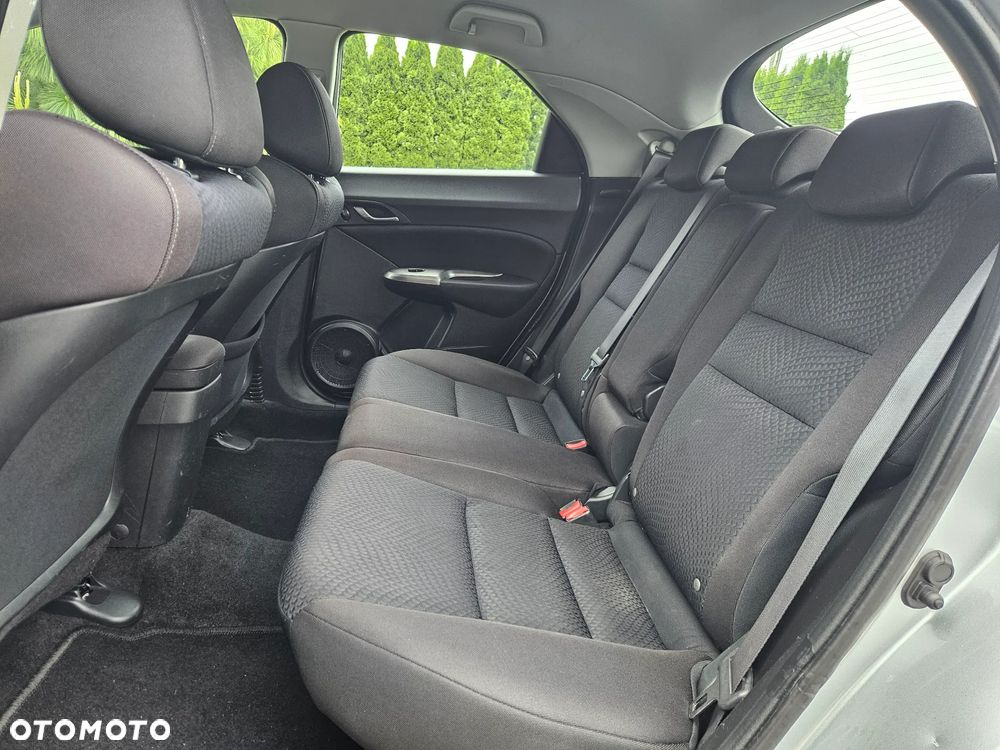 Honda Civic 1.4 Comfort - 32