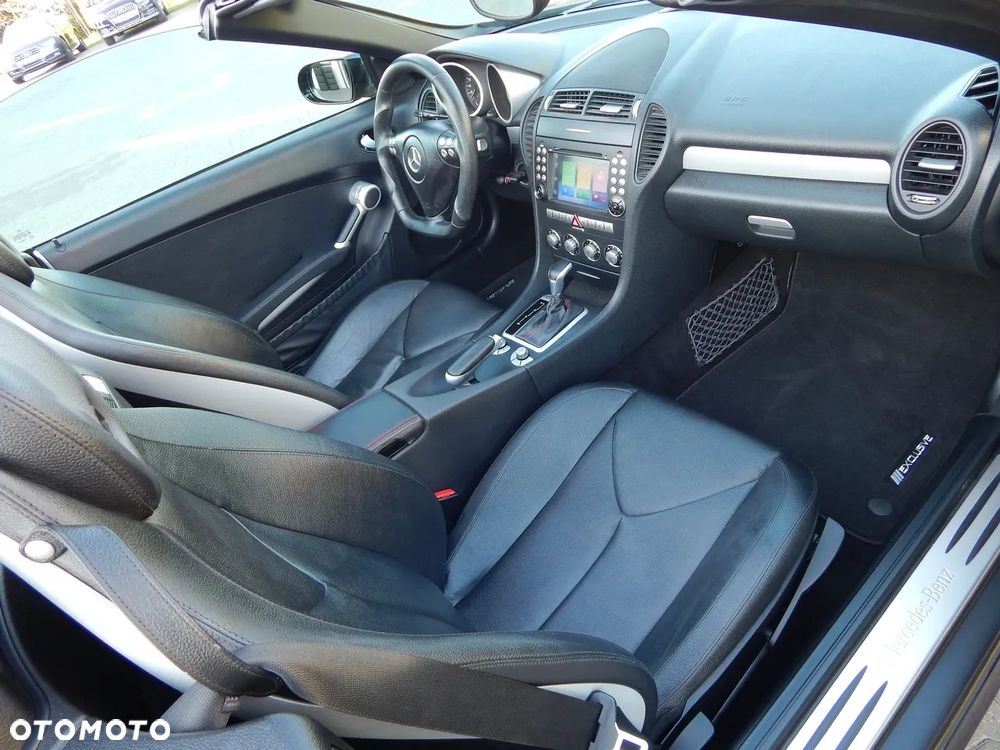 Mercedes-Benz SLK 300 7G-TRONIC - 18