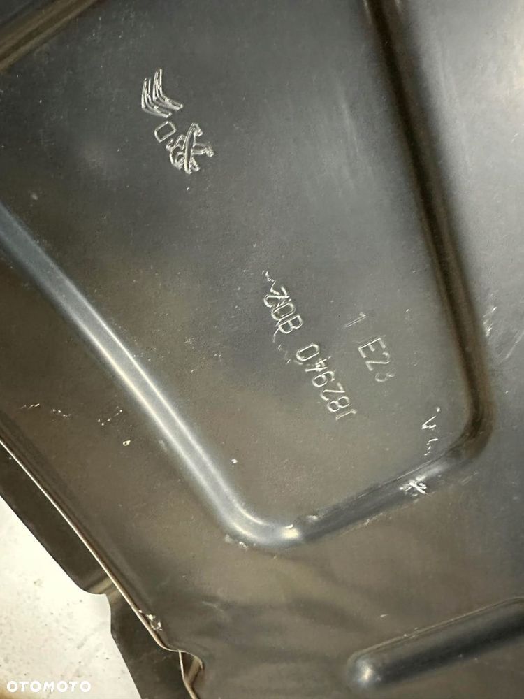 PROG SLUPEK PRAWY RAMA CITROEN JUMPY III 3 TOYOTA PROACE II 2 OPEL VIVARO C - 4