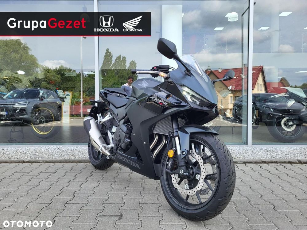 Honda CBR - 1