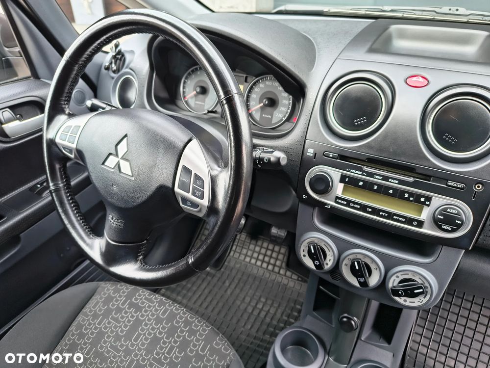 Mitsubishi Colt 1.3 Inform EU5 Cleartec - 10