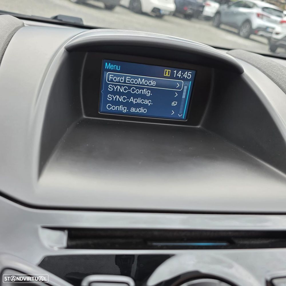 Ford Fiesta 1.5 TDCi Titanium - 21