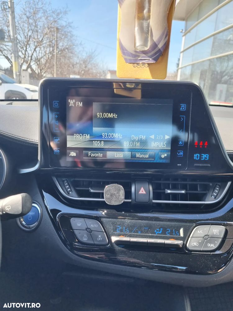 Toyota C-HR 1.8 HSD 4x2 CVT C-enter - 10