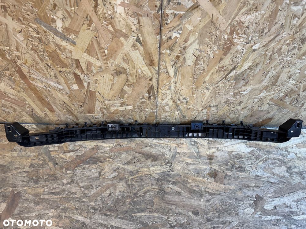 Tesla Y ślizg zderzaka tył - 2