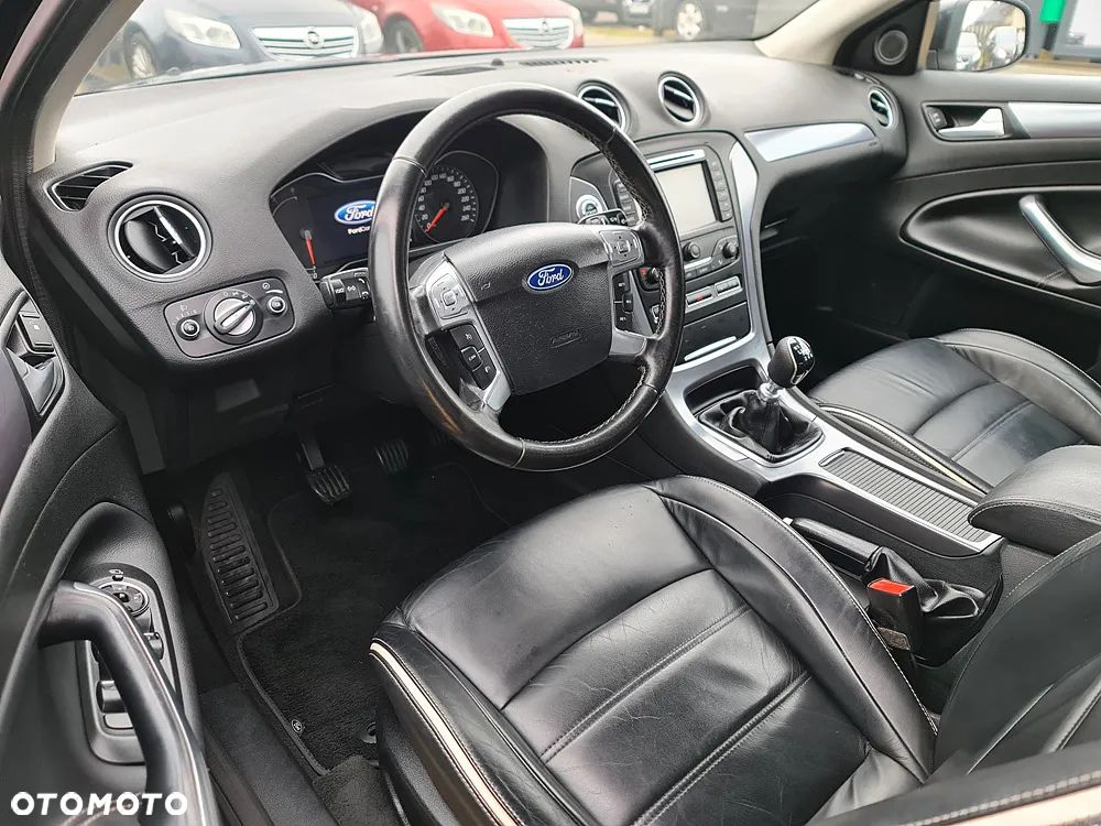 Ford Mondeo Turnier 2.0 TDCi Ambiente - 25