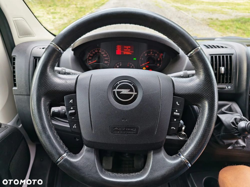 Opel Movano - 11