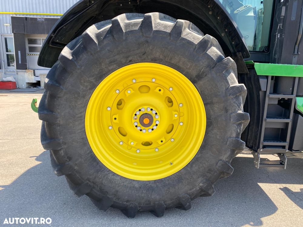John Deere 8R 370 TRACTOR AGRICOL 4X4  370 CP - 11