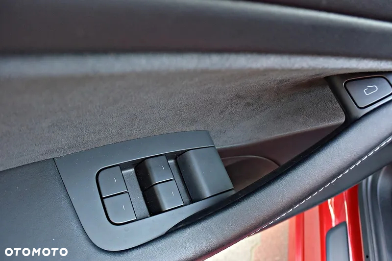 Tesla Model 3 Langstreckenbatterie Allradantrieb Dual Motor - 34
