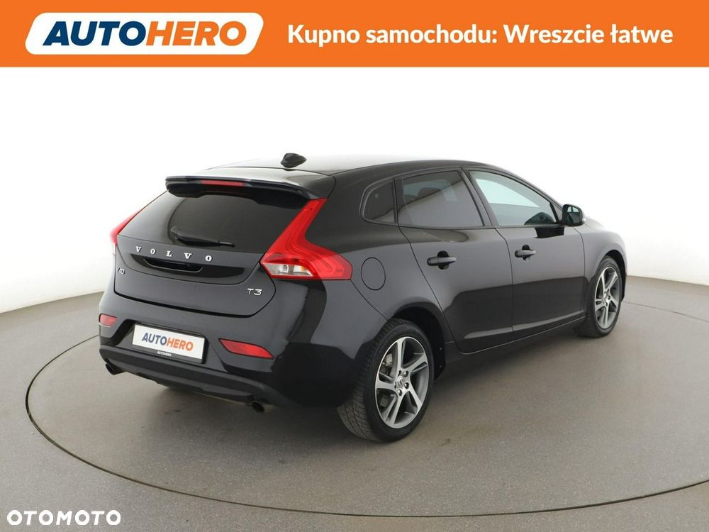 Volvo V40 T3 Geartronic Momentum - 8