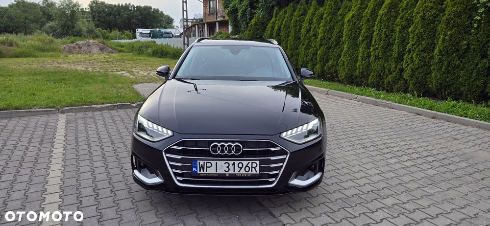 Audi A4 Avant 40 TDI quattro S tronic - 2