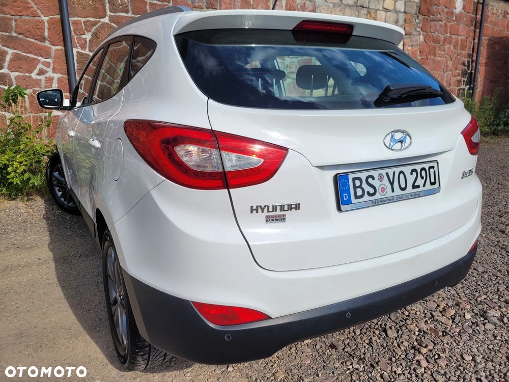 Hyundai ix35 1.6 2WD blue Trend - 16