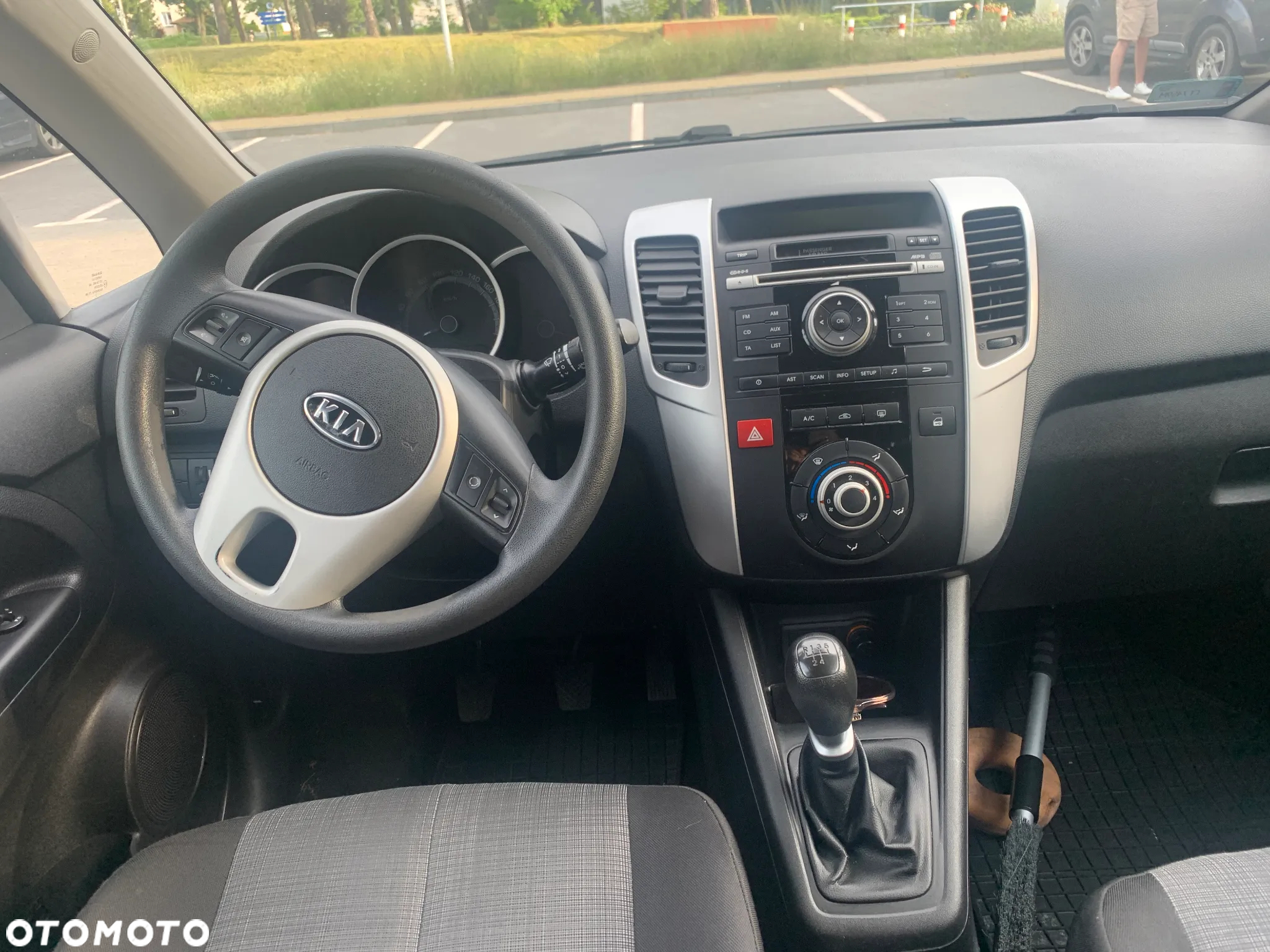 Kia Venga - 9