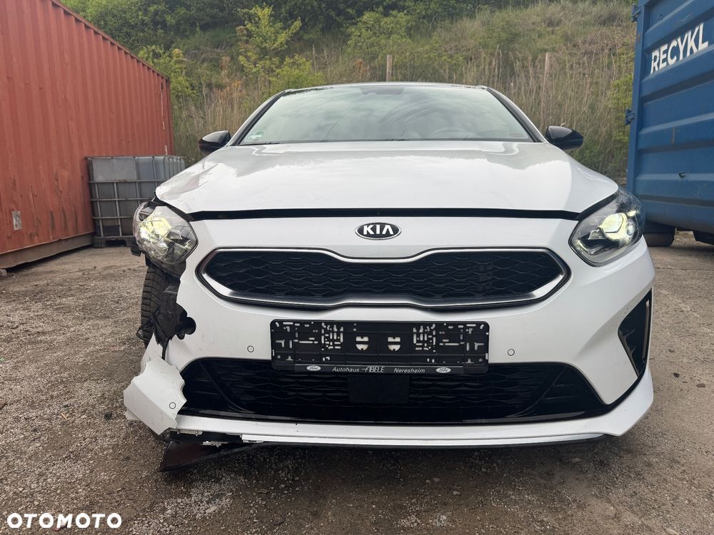 Kia ProCeed 1.6 CRDi Eco-Dynamics+ (48V Mild-Hybrid) DCT7 GT LINE - 27