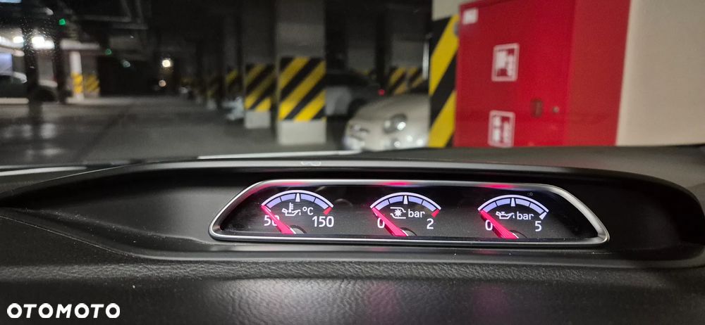 Ford Focus 2.0 EcoBoost ST - 31