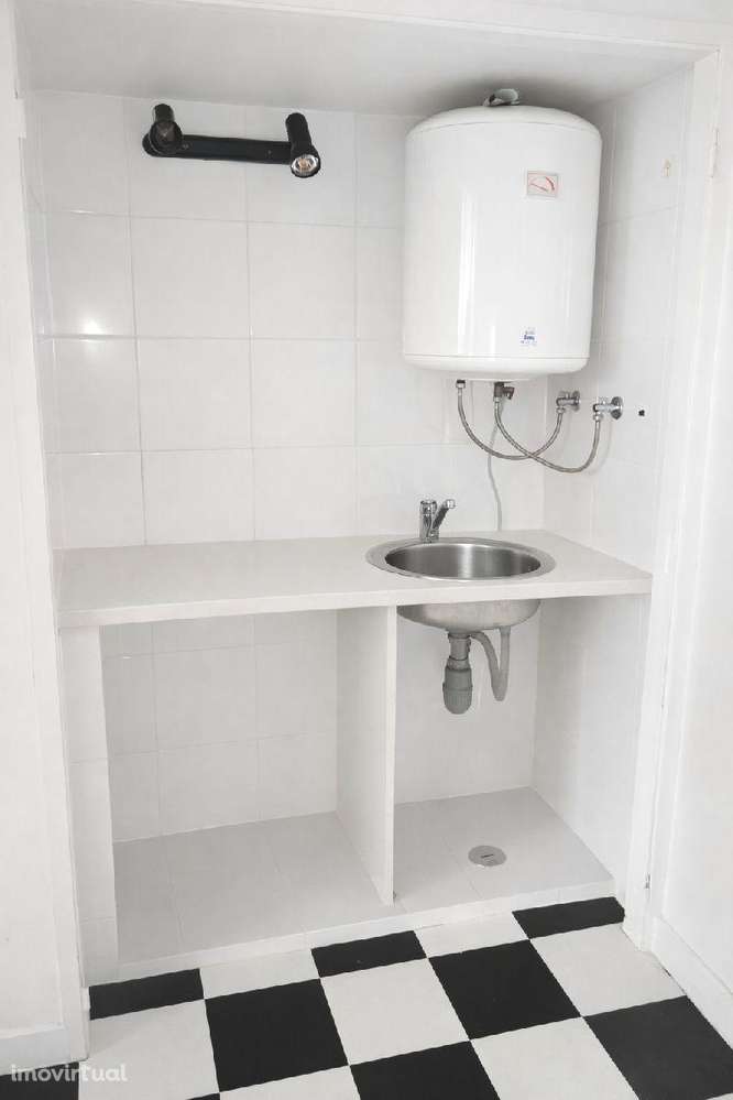 Espaço versátil no Lumiar | Ideal para investimento ou atividade... - Grande imagem: 3/9