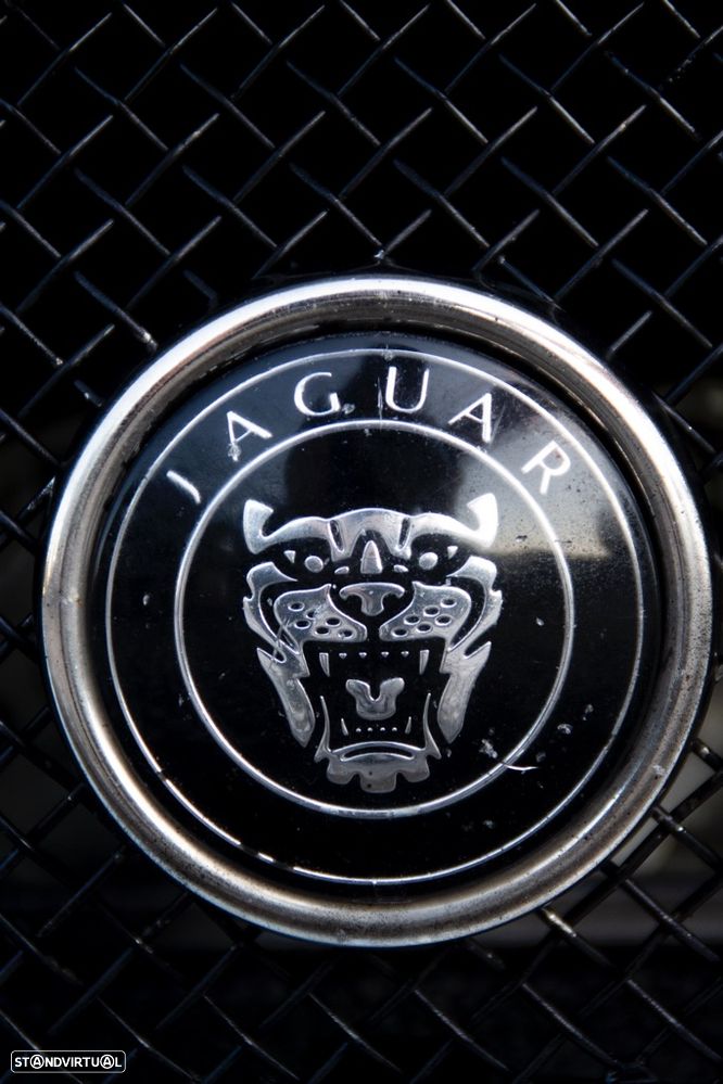 Jaguar XK 4.2 V8 - 16