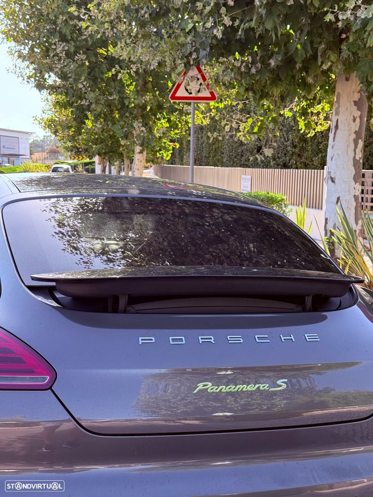 Porsche Panamera S Hybrid - 26
