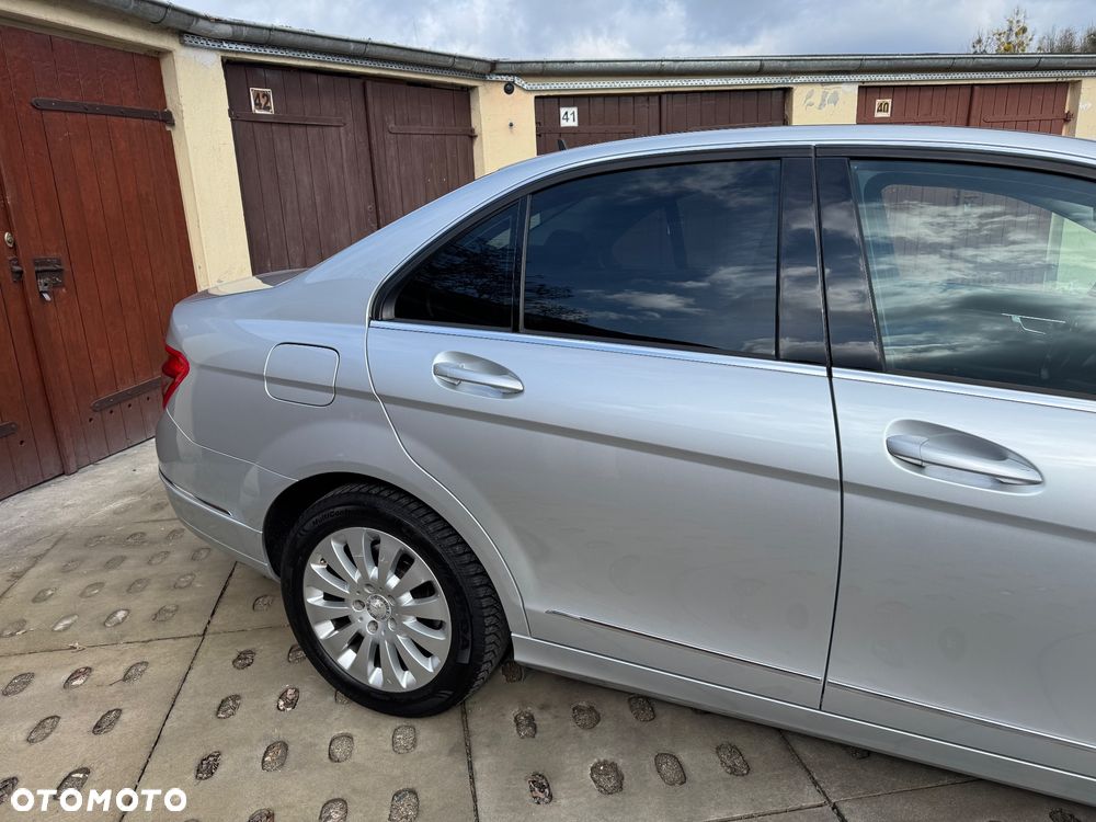 Mercedes-Benz Klasa C 180 Kompressor Elegance - 31